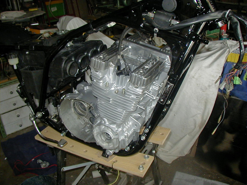 XJ900-JLP